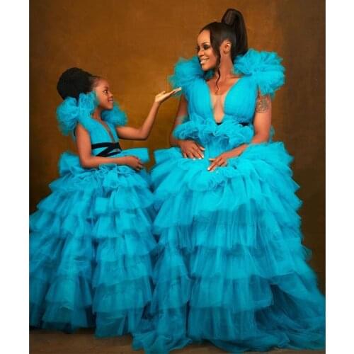 Modern Blue A Line Flower Girls Dresses V Neck Ruffles Tier Skirt Kids Pageant Dress Floor Length Tulle Child Pageant Dress
