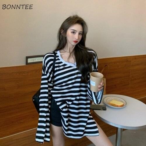 T-shirts Women Fashion Loose Summer New Leisure All-match V-neck BF Striped Long Sleeve Vintage Streetwear College Female Tops