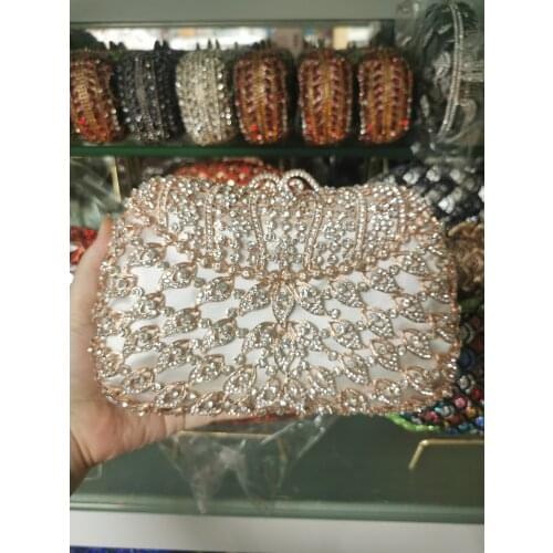 Pink Color Sweet Wedding Party Bridal Womans Lady Evening Bag White Diamond Female Crystal Hollow Out Clutches Purses Handbags