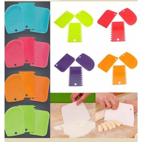 3pcs/set Plastic Cake Smoother Cake Scraper Spatula Set Dough Cutter Blade For Cakes Icing Christmas Baking Tools