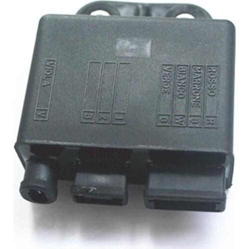 CDI UNIT BOX Piaggio HEXAGON LX4 98-99/LIBERTY 125 98-00/HEXAGON 125-150 94-97/HEXAGON LX-LXT 125-180 98-99