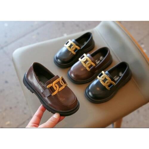 Kids Dress Shoes Metal Chain Girls Leather Shoes Autumn Childrens Flats Fashion British Style Students Loafers Mary Jane Shoes