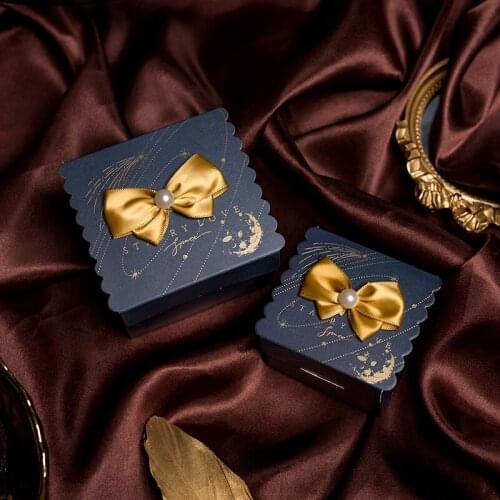50 Pcs New Creative Baby birthday Party Wedding Favor Navy Blue Starry Love Candy Box With Bow knot Baby shower Gift Boxes