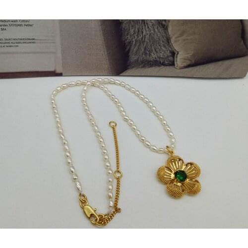 Simple retro item decoration freshwater pearl collarbone chain hollow geometric flowers zircon necklace pendant