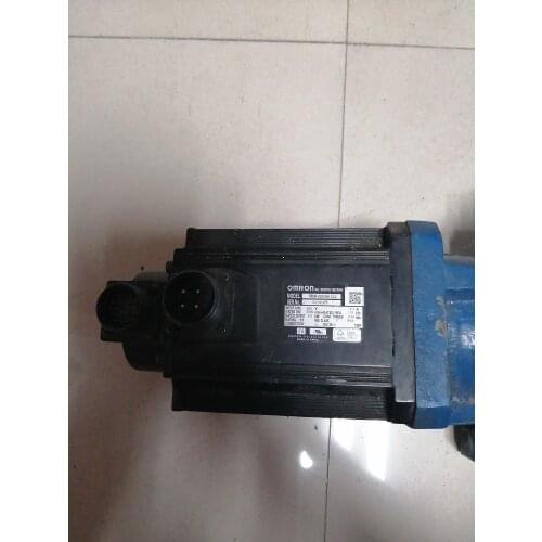 R88M-G2K020H-S2-Z servo motor , used in good condition . 80% appearance new , good working , free shipping