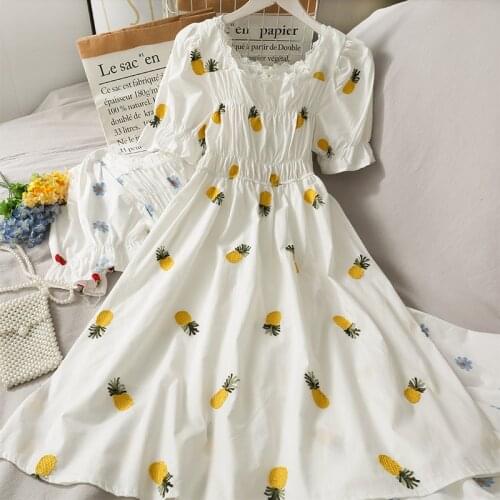 Sweet Lace Square Collar Short-sleeved Mid-length Dress Female New Strawberry Embroidery Folds High Waist Large Swing Skirt