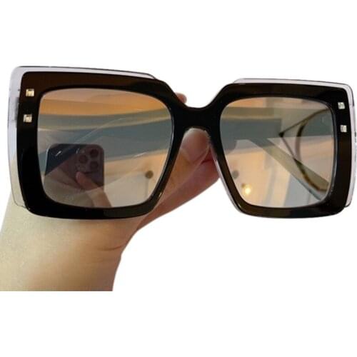 2021 Fashion Brand Sunglasses Women Classic Square Sun Glasses Fashion Oversized Driving Sunglasses