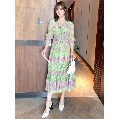 High quality V-neck Romantic print dress with auricular lace fold 2021 summer new