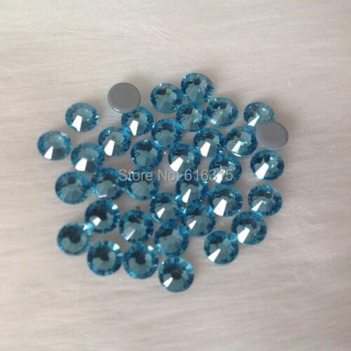 Hot fix rhinestones in high quality ss20 aquamarine color with 1440 pcs per pack ;rhinestone for brooch pin