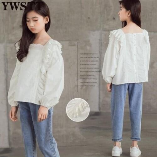 Childrens Retro Lace Shirt 2020 New Long Sleeve Outer Lantern Sleeve Teen Girls Lace Tops Girls Shirts