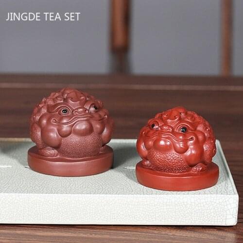 1PCS Yixing Boutique Purple Clay Tea Pet Lucky Golden Toad Statue Ornaments Desktop Crafts Handmade Tea Table Decoration