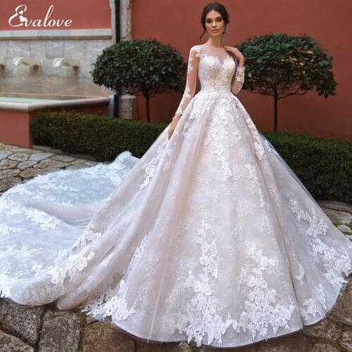 EVALOVE Gorgeous Lace Appliques Cathedral Train A-Line Wedding Dress Luxury Beading Scoop Neck Full Sleeve Vintage Bridal Gown