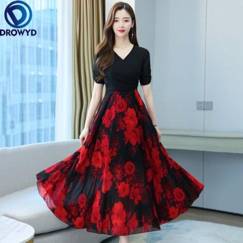 Vintage Chic Vestidos Women Floral Print Pleated Puff Sleeves Beach Maxi Dress Ladies Sexy V-neck New Summer Bohemian Long dress