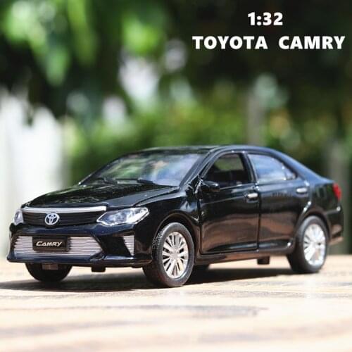 Nicce New 1:32 Scale TOYOTA CAMRY Metal Alloy Diecast Car Model Miniature Model With Pull Back Sound Light kids Toys