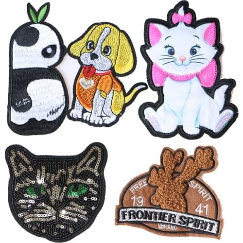 Cartoon Decorative Patch Panda Cat Dog Elk icon Embroidered Applique Patches For DIY Iron on Badges Stickers on the clothes