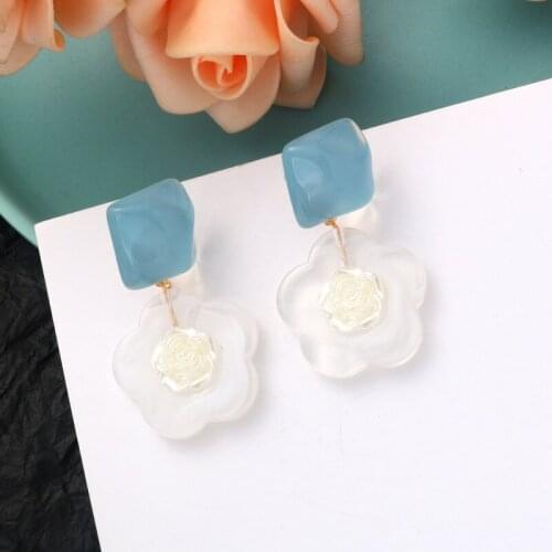 Simple Elegant White Flower Blue Earrings For Women Cute Statement Sweet Female Jewelry Summer Accessories