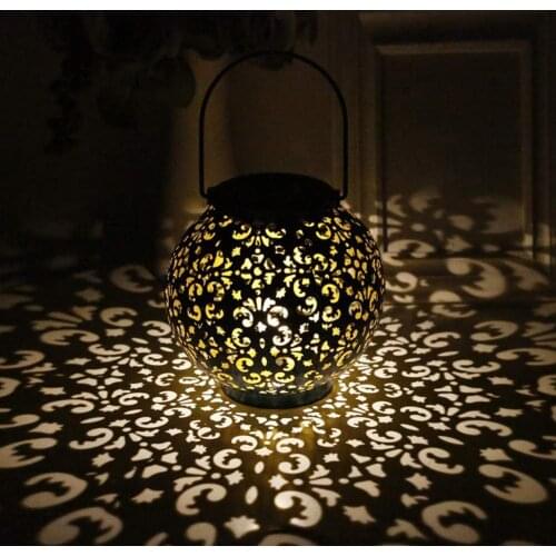 Creative Solar LED Iron Art Hollow Lantern Light Outdoor Decorative Waterproof Hanging Lamp for Garden Yard Landscape