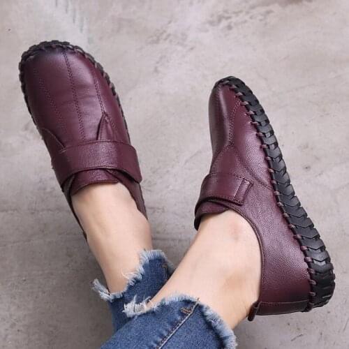 Genuine Leather Women Flats Handmade Womens Shoes Flats Fashion Loafers Women Casual Shoes Soft Bottom Moccasins Plus Size 42