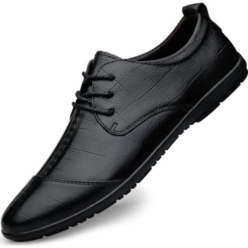 Top Layer Fashion Casual Driving Leather Shoes Lightweight Breathable Casual Shoes for Men Business Formal Dress Black Oxfords