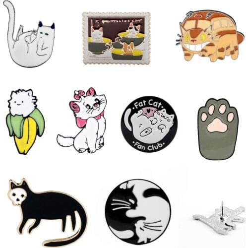 Black White Cat Enamel Pins Funny Kitten Hugging Cats Badge Brooches Bag Clothes Lapel Pin Cartoon Animal Jewelry Gift