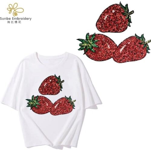 Embroidery Sequin Strawberry Patches Motif Applique Brand Badge for Clothes Decorated 1 set