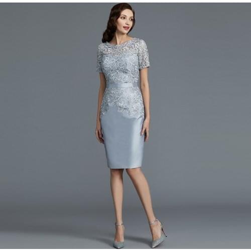 On Sale Charming Short Sheath Lace Mother of the Bride Dresses Jewel Neckline Short Sleeve Wedding Party Gowns Knee Length