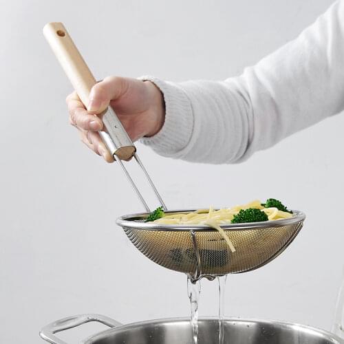 Stainless Steel Fine Mesh Strainer Colander Sieve Sifter with Wooden Handle for Kitchen Food Rice Pasta Noodles 14/ 16/ 20cm