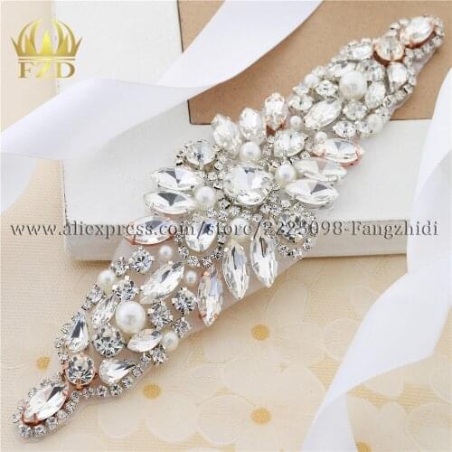 30pieces) Wholesale Handmade Hot Fix Sewing Beaded Bridal Sash Rhinestone Applique for Garments Wedding Dress Sashes