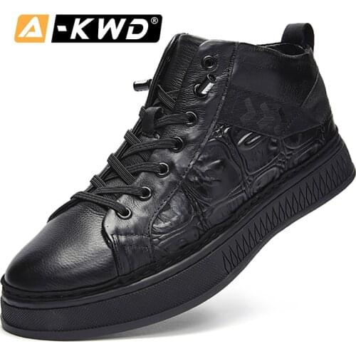 High Quality Leather Shoe Zapatos Casuales Para Hombre Black Male Shoes Elastic Band Leather Sneakers 2019 Mens Winter Footwear