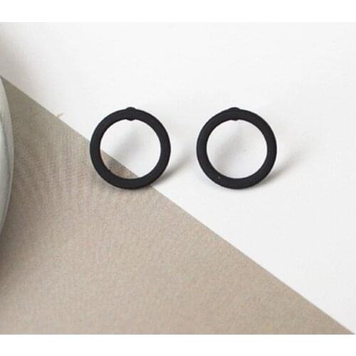 2021 Girl Selling New Women Fashion Simple Black Round Stud Earring Punk Rock Retro Circle Earring Piercing Jewelry 3Colors