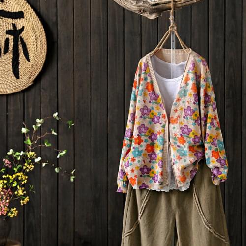 Retro womens sweater 2021 new spring and autumn Korean version loose lazy knit printing cardigan women autumn and winter