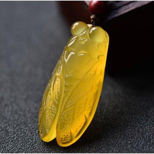 Natural authentic ice through the yellow chrysanthemum cicadas pendant necklace agate pendant blockbuster jade pendant