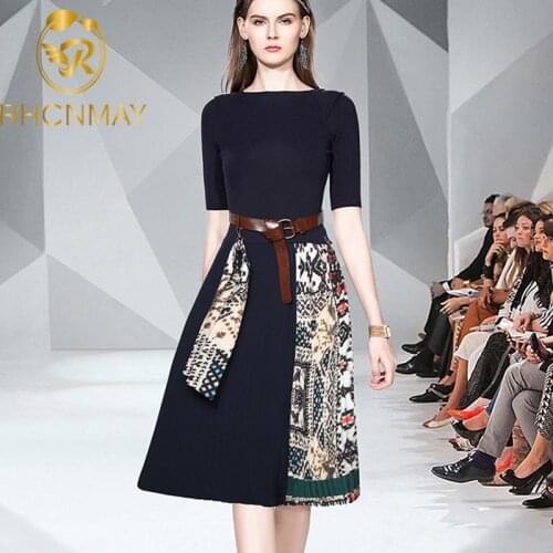 Knitted Pleated Midi Dress 2021 Fall Winter Fashion Women High Quality Long Sleeve Printing Knitted Spliced Draped Casual Dress