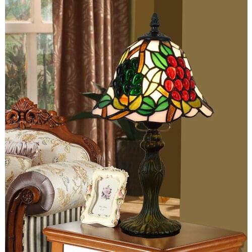 American Creative Tiffany Colored Glass Grape Creative Personality Grape Creative 20cm Red Beads Small Table Lamp