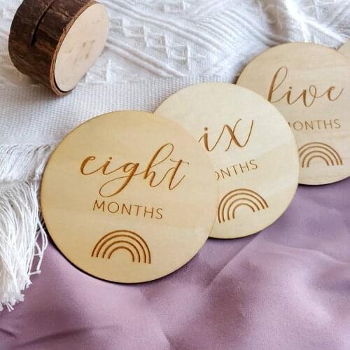 12Pcs/Set Wooden Baby Growth Memorial Card Month Memorial Book Full Moon Newborn Days Photo Props Round Wood Chip