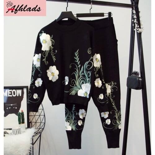 Tracksuit Women Vintage Knitted Fashion Two Piece Set Spring And Autumn Sweater Top + Long Pants Floral Embroidery Two-Piece Set