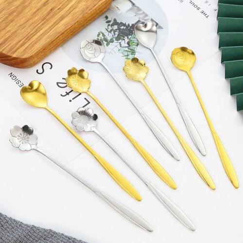 Not cute rusty steel love long handle Japanese gold-plated gold coffee spoon cosmos rose carving dessert spoon serving spoon