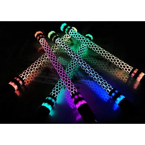 21 cm Turn Glow Plastic Pen Beginner Novice Fluorescent Drop Resistant Fingertip Toy