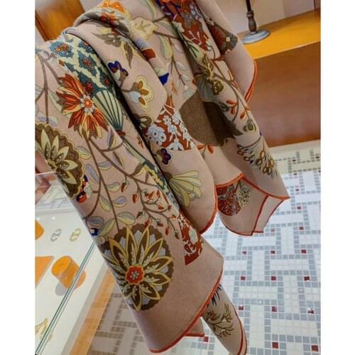 70% Cashmere 30% Silk Scarf Women Thin Shawl Fashion Boho Style Flower Print Kerchief Stole Blanket Bandana 135*135cm