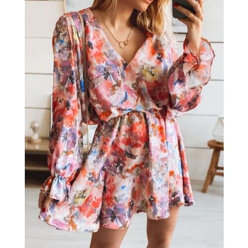 2021 spring and summer new high waist slimming V-neck puff sleeve design chiffon printed casual dress