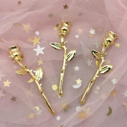 10Pcs/Lot Handmade Alloy Flower Pendant Necklace Beauty GGold Color Plated Charm Valentine Gifts Women Fashion Jewelry