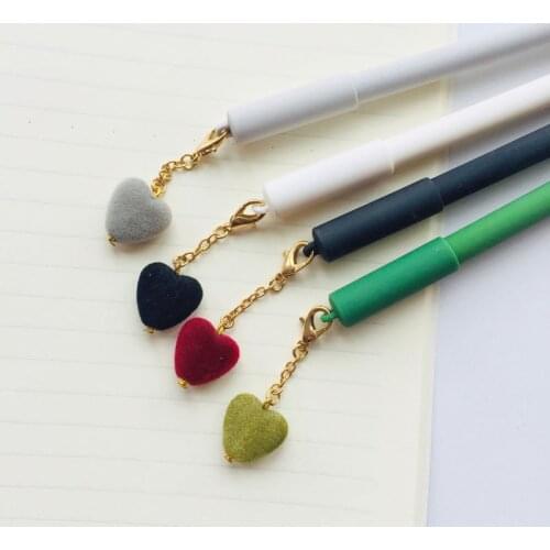 2PCS Simple Hearts Pendant Gel Pen Rollerball Pen Student Stationery Black Ink 0.5mm