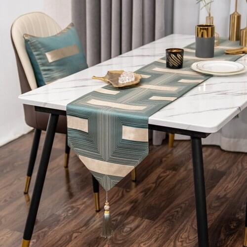 Nordic Light Luxury Style Dining Table Long Strip Fabric Party Wedding Coffee Table Decoration With Tassel Simple Table Runner
