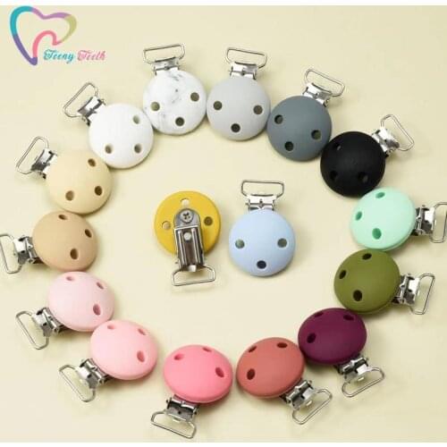 2 PCS Pacifier Holder For Silicone Pacifier Clip For Nipple Infant Baby Mouse Head Shape Teether Metal Dummy Clips Chains