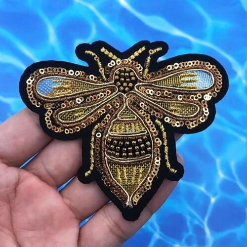 Handmade Golden Sequins Net yarn Bee Embroidery Beaded Crystal Patches Sewing Applique Badges Clothes patch
