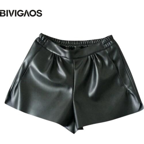 BIVIGAOS Women's Leather Shorts
