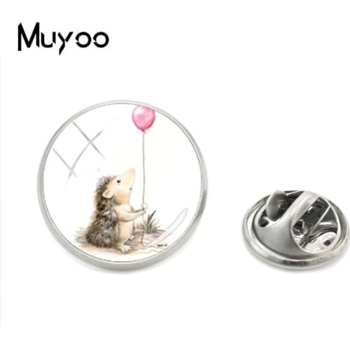 2018 New Fashion Cute Animals Hedgehog Lapel Pins Cartoon Hedgehog Round Glass Art Photos Butterfly Collar Pins Brooch Jewelry