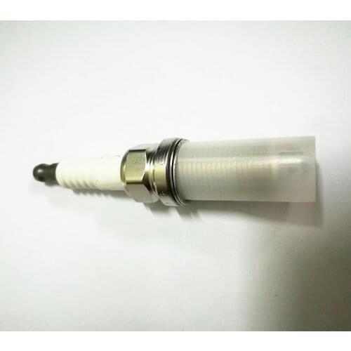 90919-01247 FK20HR11 Iridium Spark Plug fit for Toyota Camry Highlander RAV4 Sienna Venza for Lexus ES IS RX 9091901247