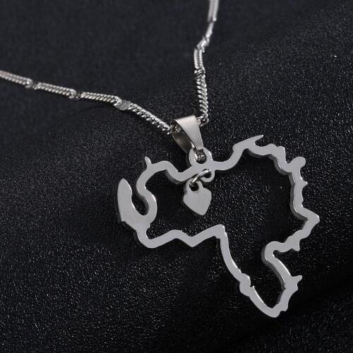 Stainless Steel Venezuela Map Pendant Necklace Trendy Venezuelan Map Heart Chain Jewelry