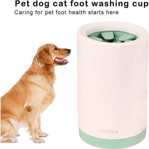 Outdoor portable Pet Cat Dog Foot Wash Clean Cup Paw Cleaning Tool Manual Rotary Cleaner Cup Soft Silicone For Small Medium dog